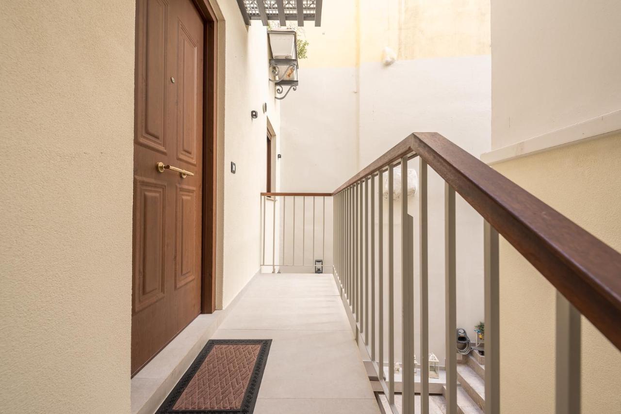 Apollonos 28 Luxury Suites Αθήνα Εξωτερικό φωτογραφία